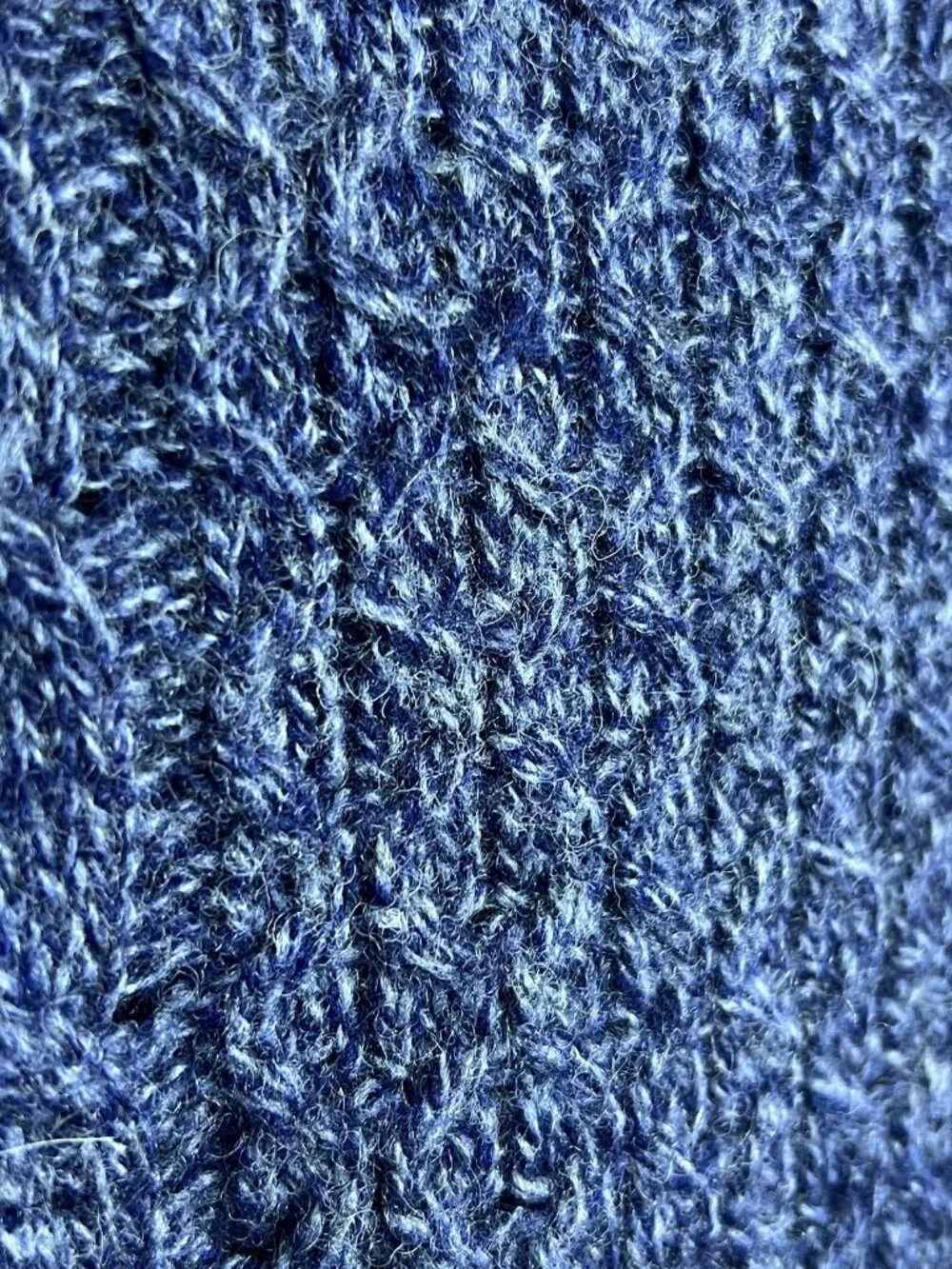 Duluth Trading Co Cable Knit Sweater Blue Wool‎ Large